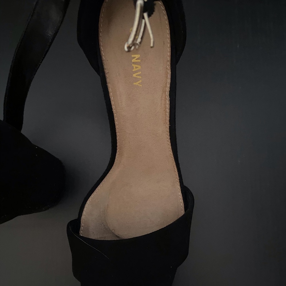 EUC Ankle Strap Sandals